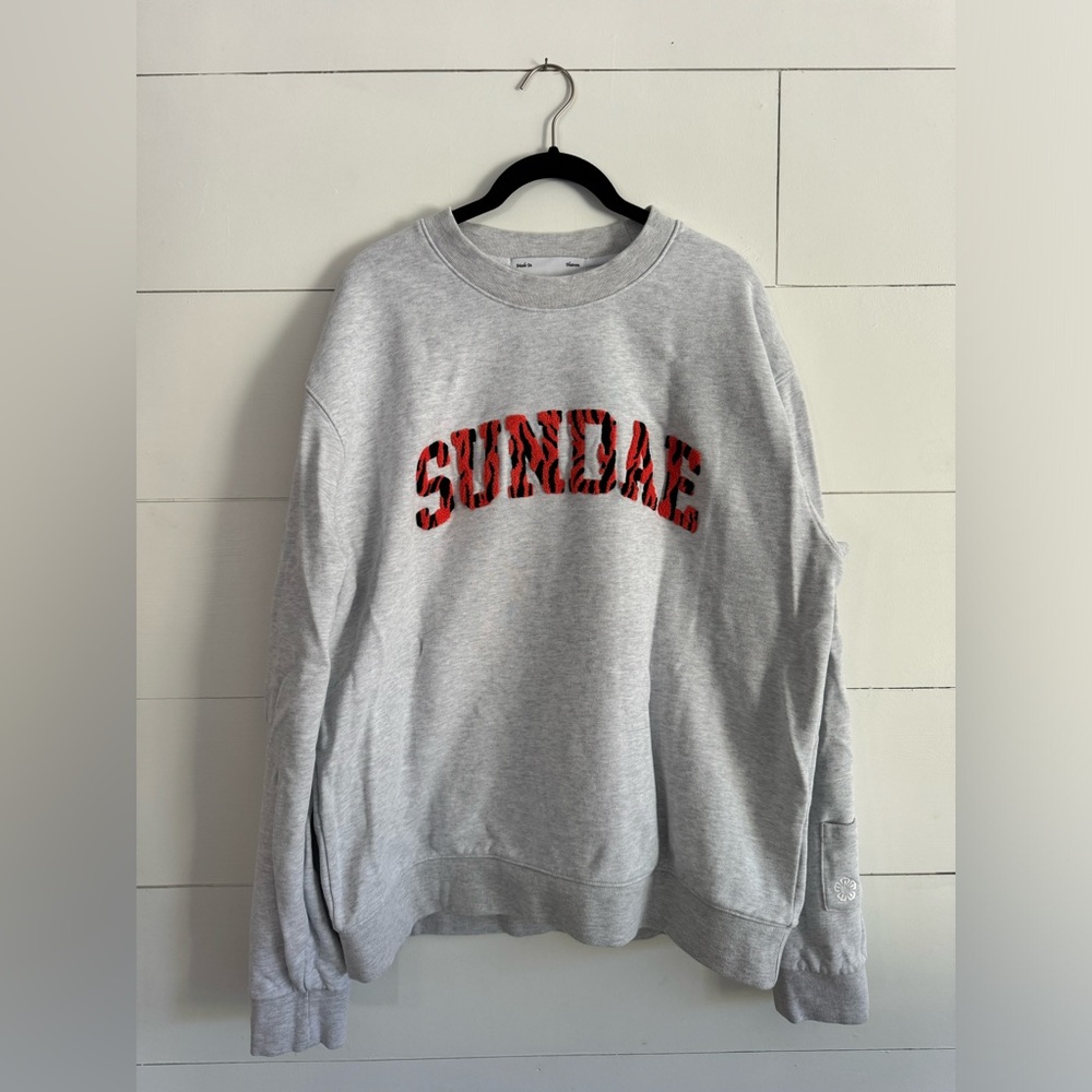 Sundae School uniform chenille tiger arch crewneck XL
